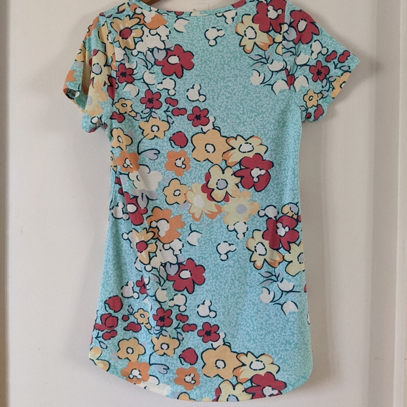 LuLaRoe - Disney Print Irma Tunic - Size XS - Picture 4 of 5